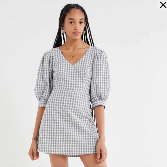 Urban Outfitters Dresses & Skirts - Urban outfitters gingham a-line half puff sleeve dress